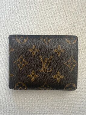 Louis Vuitton Monogram Canvas Wallet - Brown & Gold